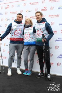 Pamiątkowe zdjęcie poszczególnych sztafet